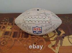 FOOTBALL D'AUTOGRAPHE SIGNÉ À LA MAIN PAR DES ANCIENS DE LA NFL D'OCCASION