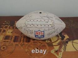 FOOTBALL D'AUTOGRAPHE SIGNÉ À LA MAIN PAR DES ANCIENS DE LA NFL D'OCCASION