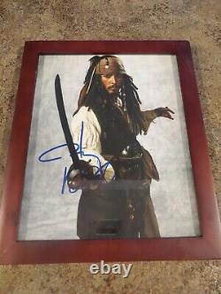 Johnny Depp Pirates Des Caraïbes Autographe Signé À La Main