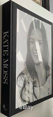 Kate Moss Par Kate Moss Main Signe Livre Autographed Au Rizzoli Bookplate