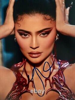 Kylie Jenner 8 x10 Photo Autographiée à la main avec COA