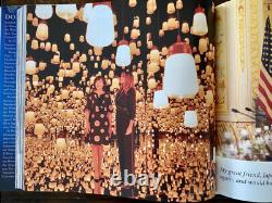 Livre signé à la main par le président Trump : Sauvez l'Amérique Livre signé à la main par le président Trump : Sauvez l'Amérique