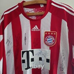 Maillot de football du FC Bayern Munich Autographes Équipe Signés à la Main Domicile 2010/11 Adulte