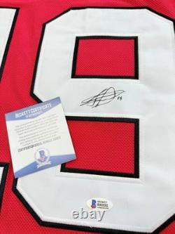 Maillot dédicacé de Jonathan Toews avec certificat d'authenticité BAS