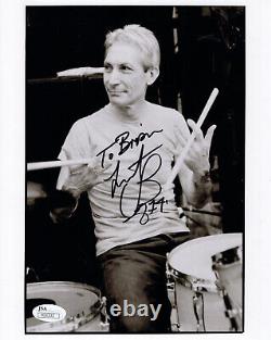 PHOTO 8x10 SIGNÉE À LA MAIN PAR CHARLIE WATTS DES ROLLING STONES POUR BRIAN JSA