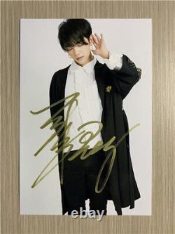 Photo autographiée originale signée à la main par Hua Chenyu