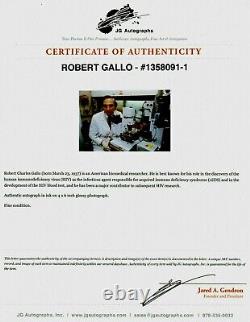 Photo couleur 4x6 signée à la main par Robert Gallo, découvreur du VIH, avec certificat d'authenticité de JG Autographs