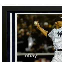 Photo de baseball 16x20 des New York Yankees signée à la main et encadrée par Mariano Rivera