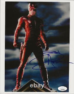 Photo de film Daredevil signée à la main par Ben Affleck avec certificat JSA COA - Acteur autographié.