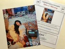 Photo dédicacée à la main de Kylie Jenner 8 x 10 avec un certificat d'authenticité (COA)