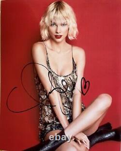 Photo dédicacée à la main de Taylor Swift avec certificat d'authenticité
