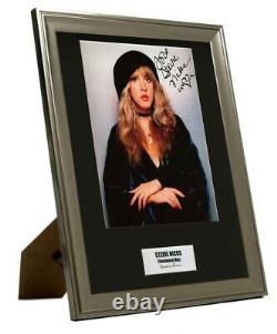 Photo encadrée et montée avec autographe signé à la main de Stevie Nicks A4 COA - Super cadeau
