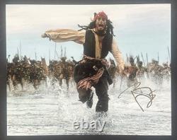 Photo originale 10x8 signée à la main par Johnny Depp - Pirates des Caraïbes 2