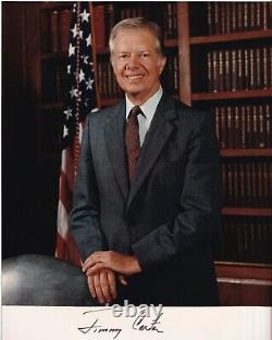 Président Jimmy Carter a signé à la main une photo de la Maison Blanche avec preuve de l'authenticité.