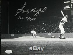 Sandy Koufax Signée À La Main Autographed16x20 Dodgers Photo P. G. 09/09/65 Jsa Lettre