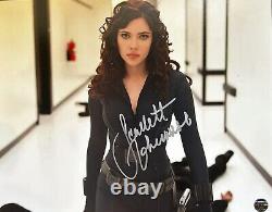 Scarlett Johansson AVENGERS Black Widow Signé 8x10 Autographe Original avec COA