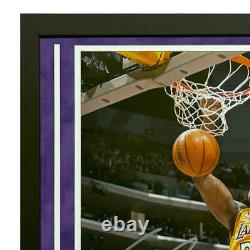 Shaquille O'Neal signé à la main et encadré Los Angeles Lakers 16x20 photo de basketball