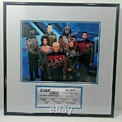 Star Trek The Next Generation Tng Cast Hand Signé Photo 118/2500 Coa Nouveau