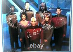 Star Trek The Next Generation Tng Cast Hand Signé Photo 118/2500 Coa Nouveau