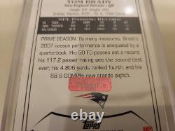 TOM BRADY 2010 Topps Prime #130 (AUTOGRAPHE MANUEL) Avec COA (Red Carpet Authentics)