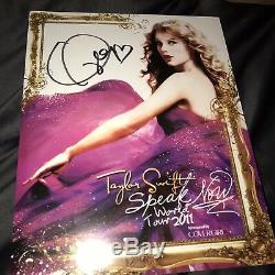 Taylor Swift Signé À La Main Speak Now CD Et Promo Photo 8x10 Bundle Autographié